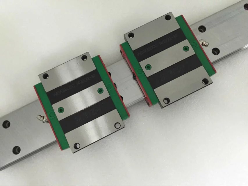 上銀寬幅滾珠線性滑軌WEW35CC