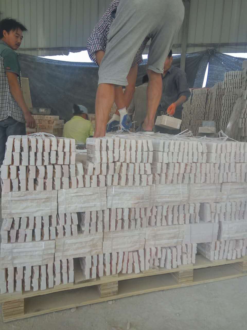 文化石貼法圖片/文化石貼法樣板圖 (3)