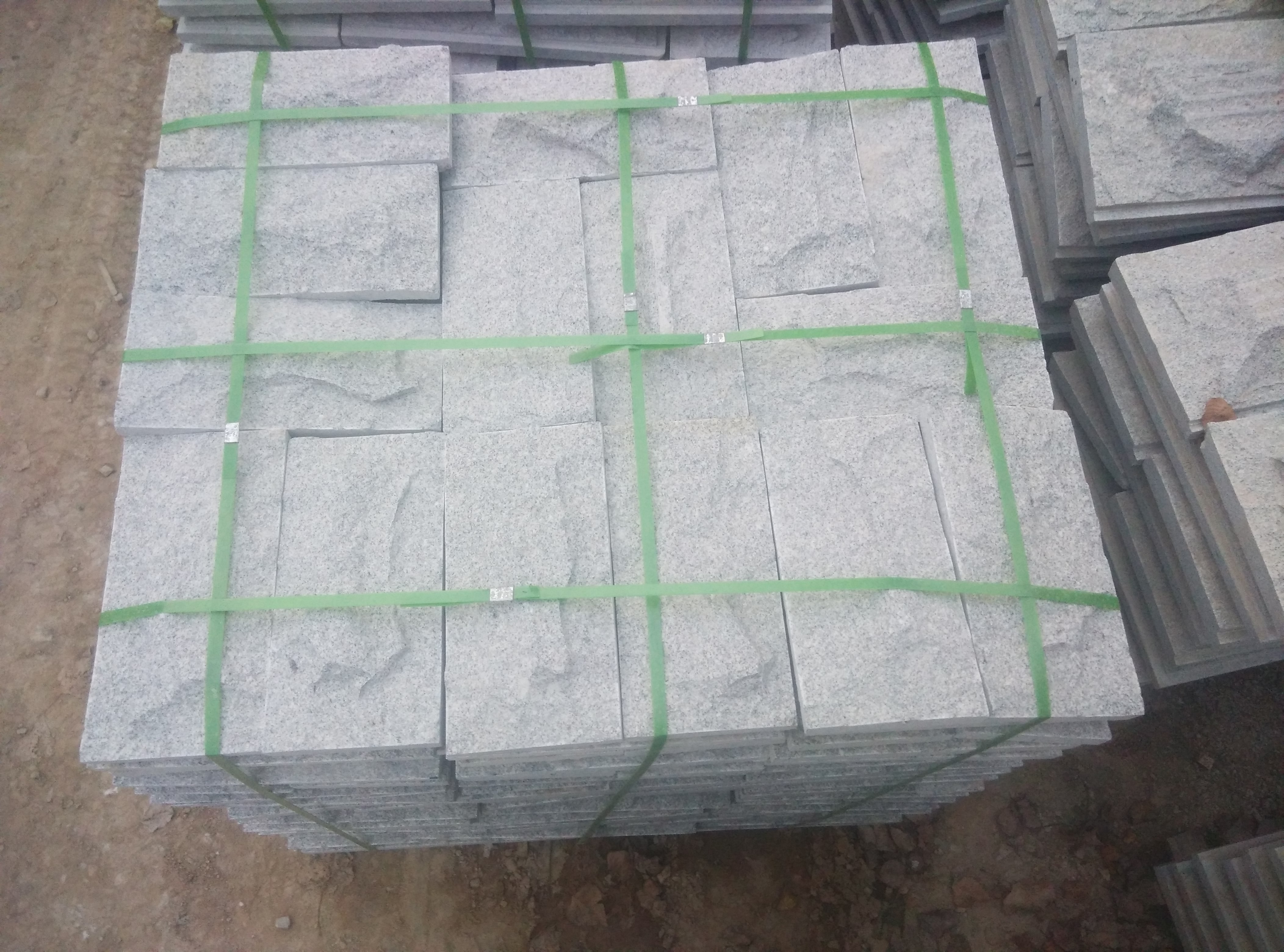 花崗巖蘑菇石圖片/花崗巖蘑菇石樣板圖 (2)