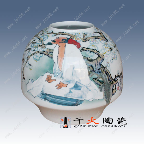 景德鎮(zhèn)高檔手繪陶瓷花瓶圖片