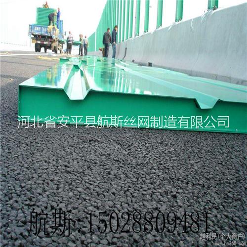 航斯 聲屏障生產(chǎn)廠家/聲屏障/公路隔音屏障/噴塑聲屏障