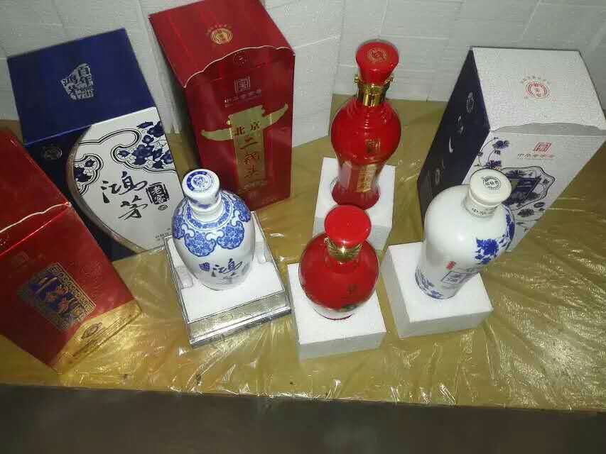 全自動(dòng)泡沫免模挖圓機(jī)圖片