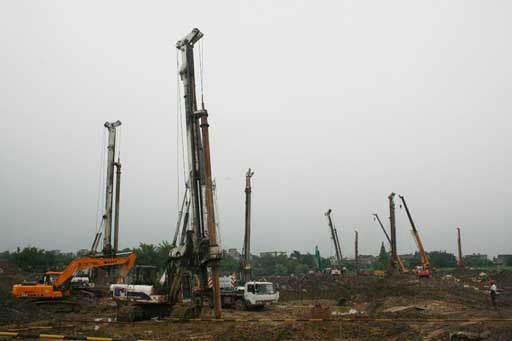 沖孔樁 沖孔灌注樁 沖孔樁施工圖片