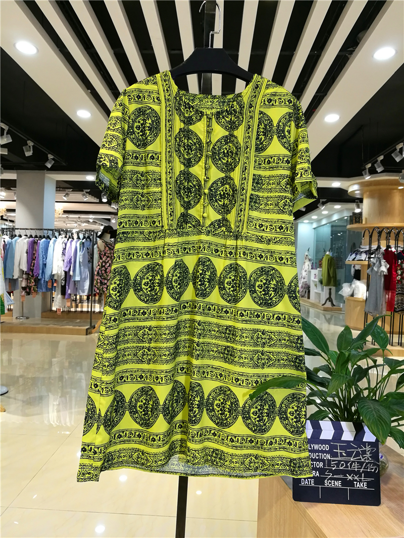 廣州服裝品牌女裝批發(fā) *品牌折扣走份