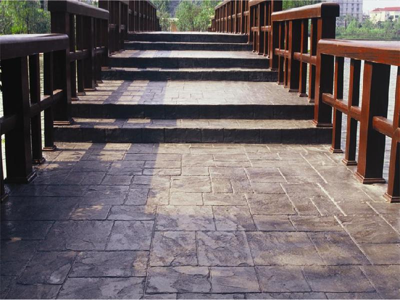 福州 工業(yè)廠房道路藝術(shù)壓花地坪圖片