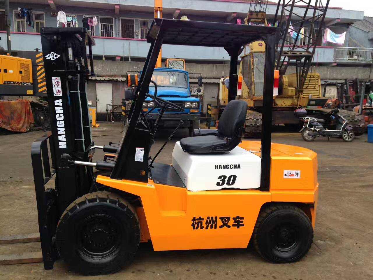 二手小松叉車圖片/二手小松叉車樣板圖 (3)
