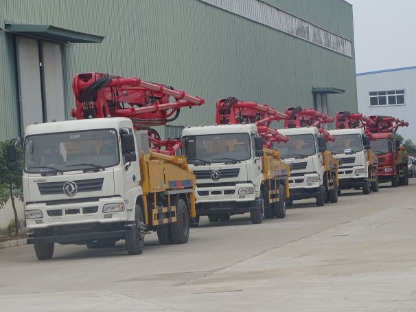 混凝土臂架泵車圖片/混凝土臂架泵車樣板圖 (1)