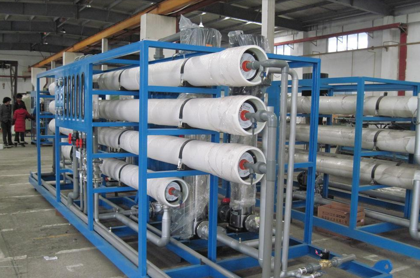 工業(yè)純水設(shè)備圖片/工業(yè)純水設(shè)備樣板圖 (4)