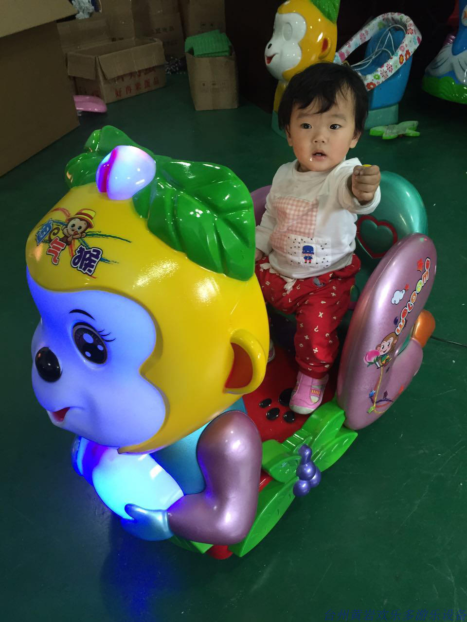 搖搖車圖片/搖搖車樣板圖 (1)