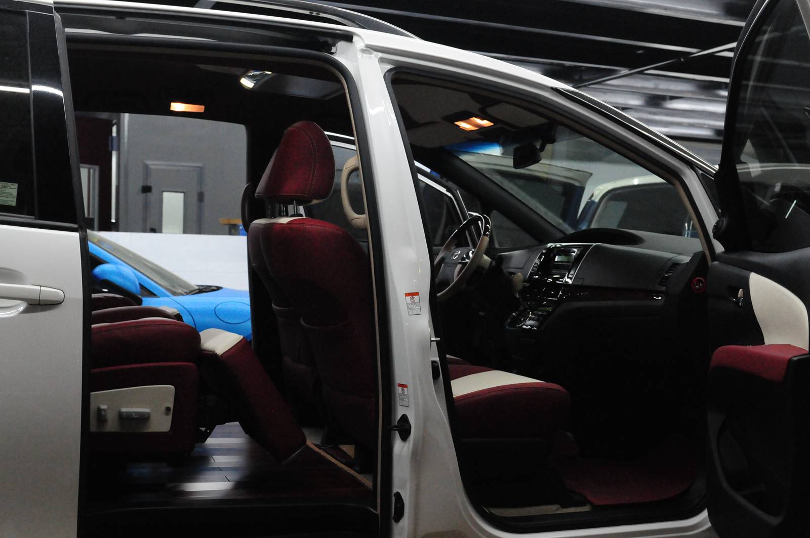 宜昌汽車改裝/汽車座椅翻新/汽車整車改裝/改色就找鵬客! 宜昌汽車改裝