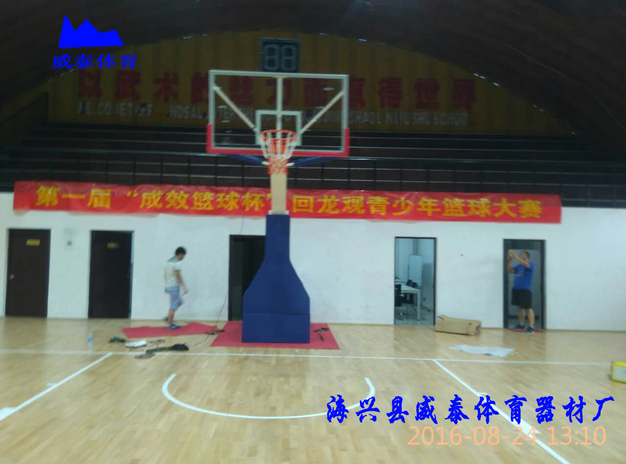 手動液壓籃球架圖片/手動液壓籃球架樣板圖 (2)