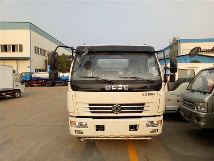 多利卡灑水車(chē)報(bào)價(jià)表圖片