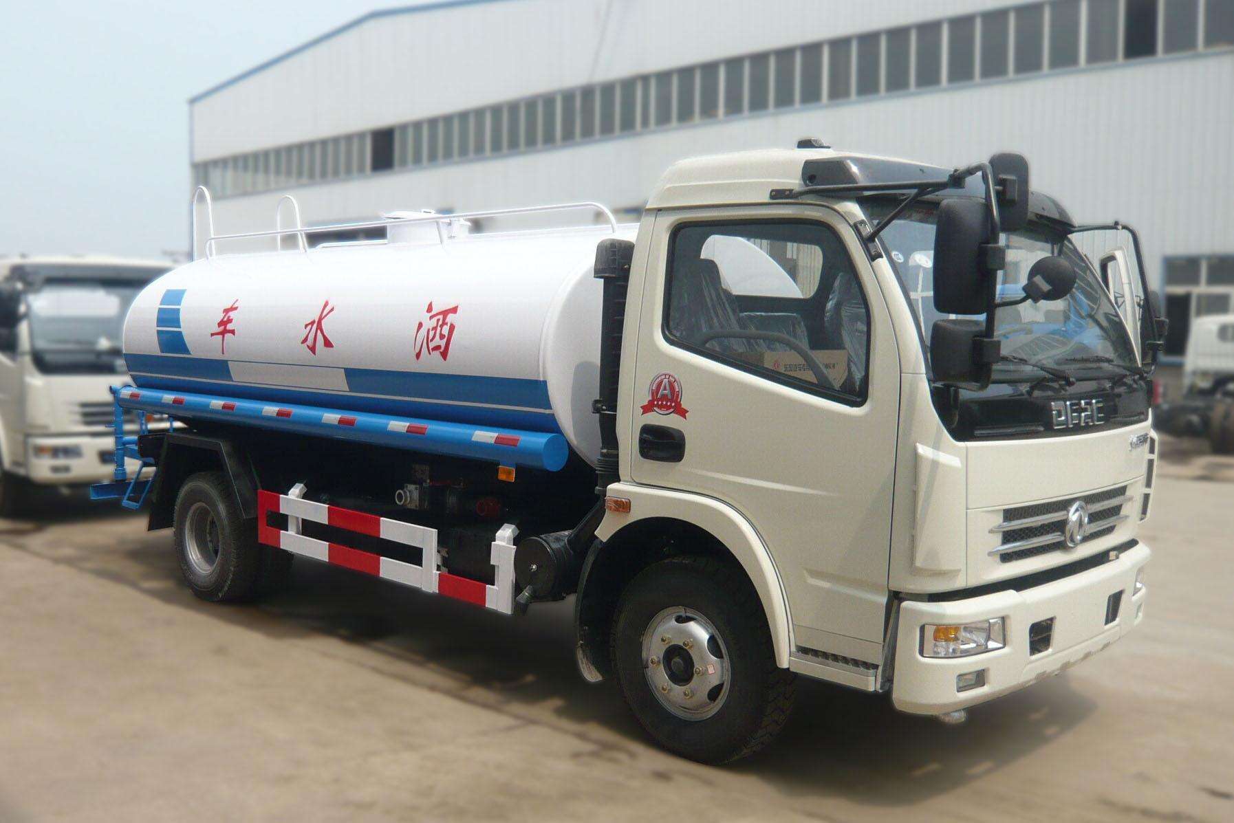 東風(fēng)多利卡灑水車