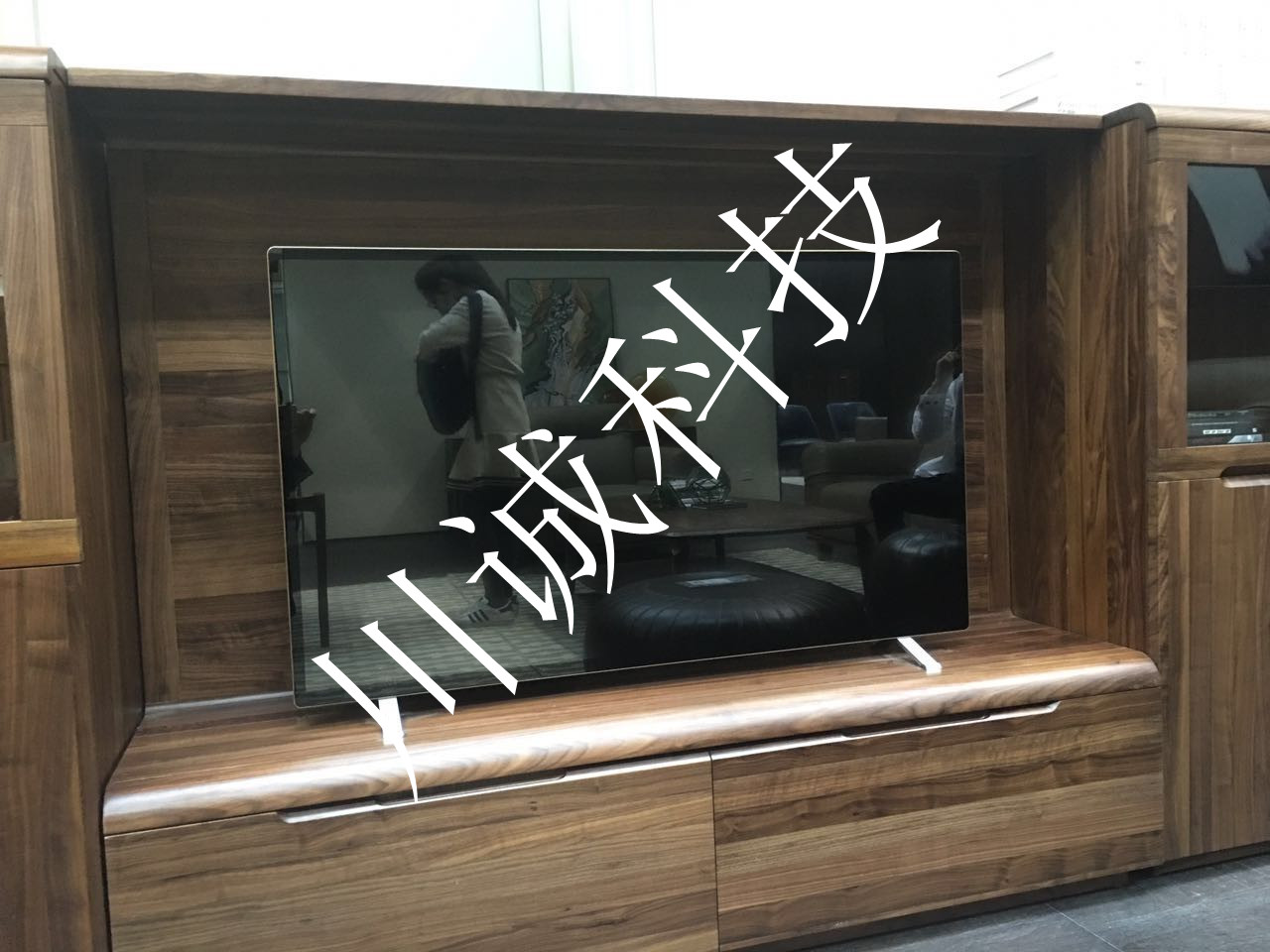 46寸拼接屏圖片/46寸拼接屏樣板圖 (3)