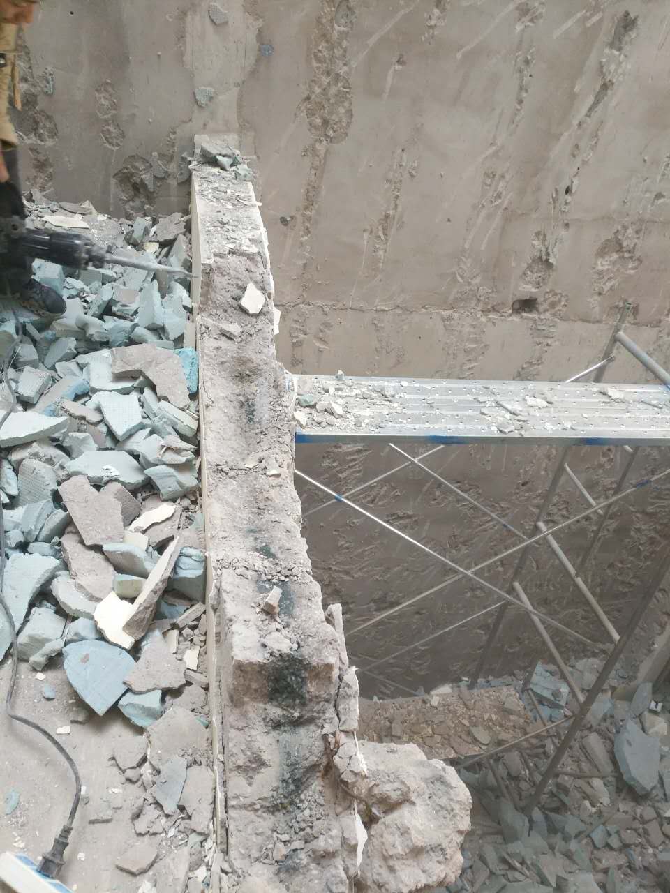 天津房屋拆除 天津墻體拆除 天津舊房裝修  拆砸裝飾