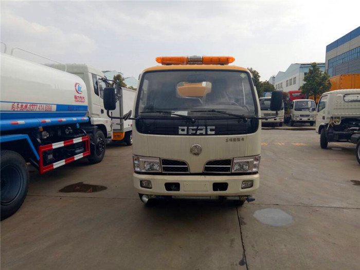 壓塵灑水車(chē)廠(chǎng)家在哪