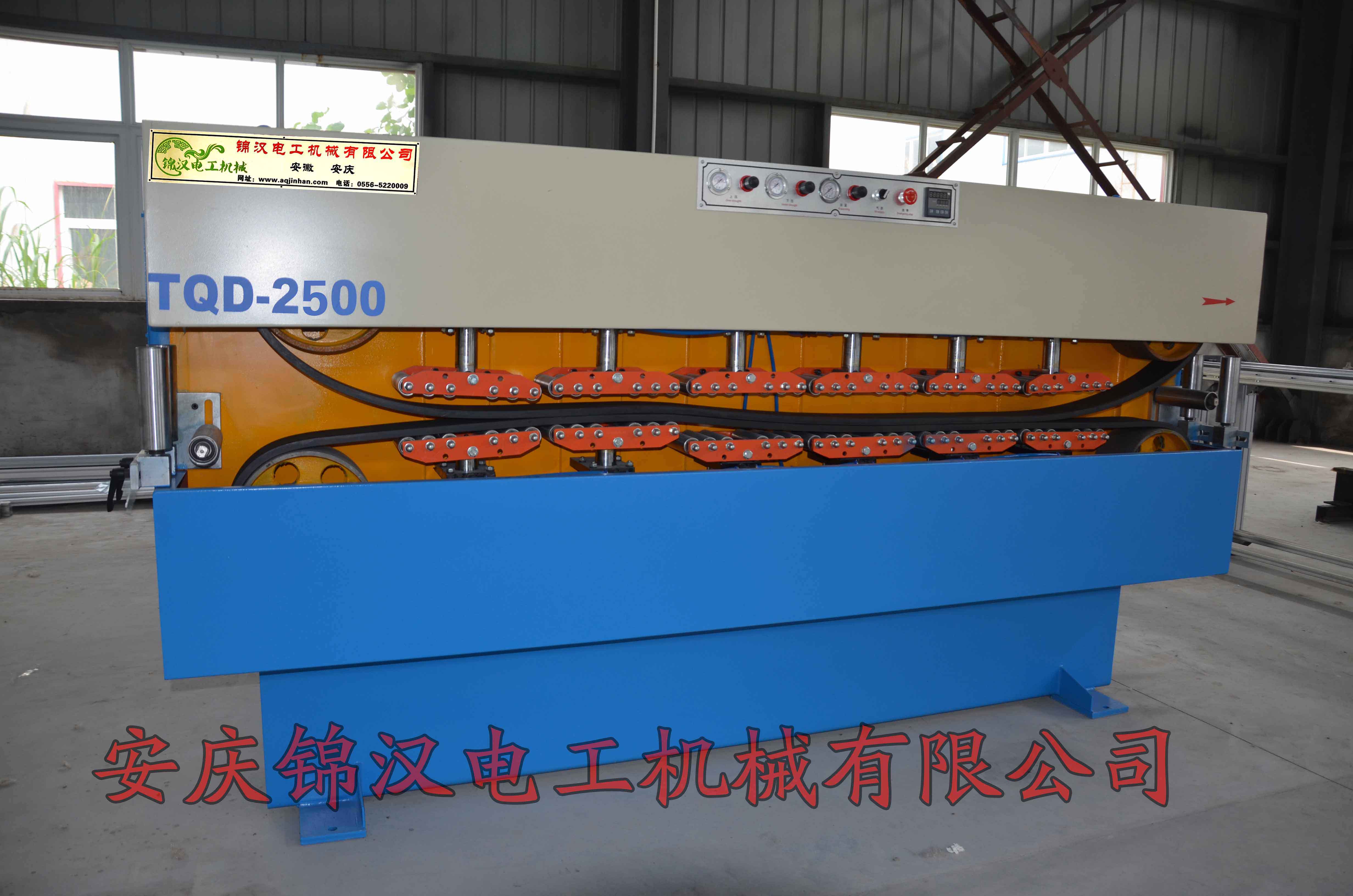 硅橡膠擠出機(jī)組圖片/硅橡膠擠出機(jī)組樣板圖 (2)