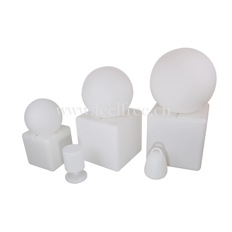 滾塑燈罩戶外球燈滾塑PE塑料圓球滾塑燈罩戶外球燈滾塑PE塑料圓球