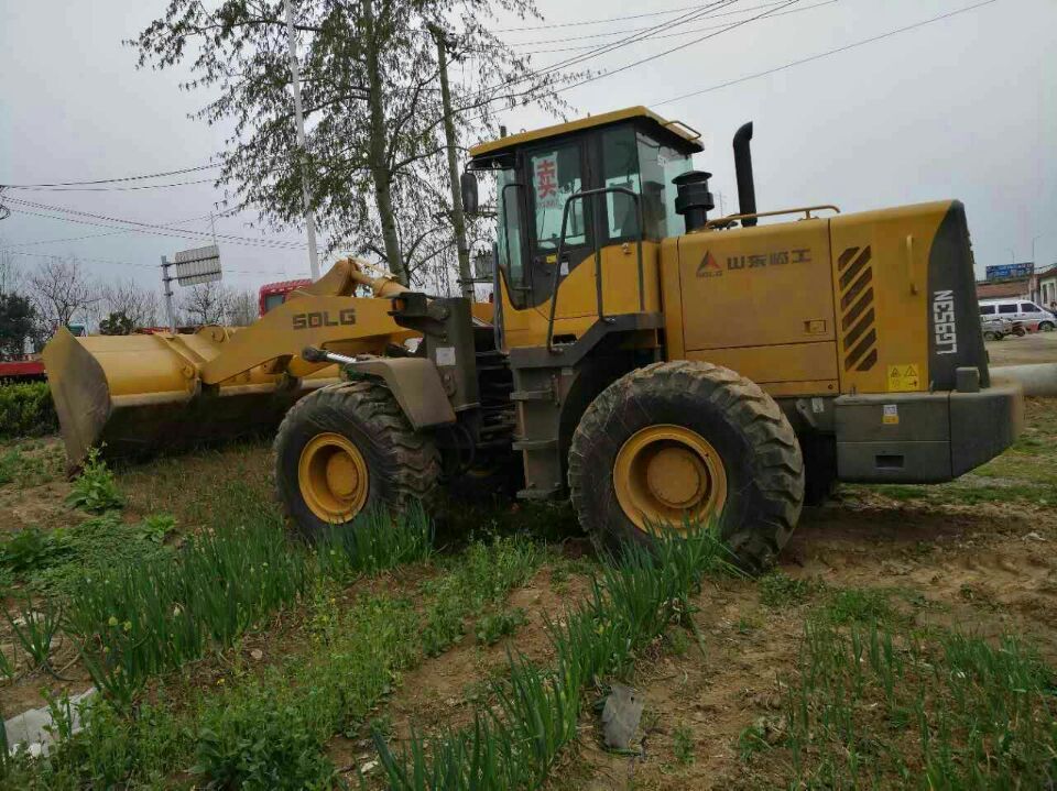 953裝載機(jī)圖片/953裝載機(jī)樣板圖 (4)
