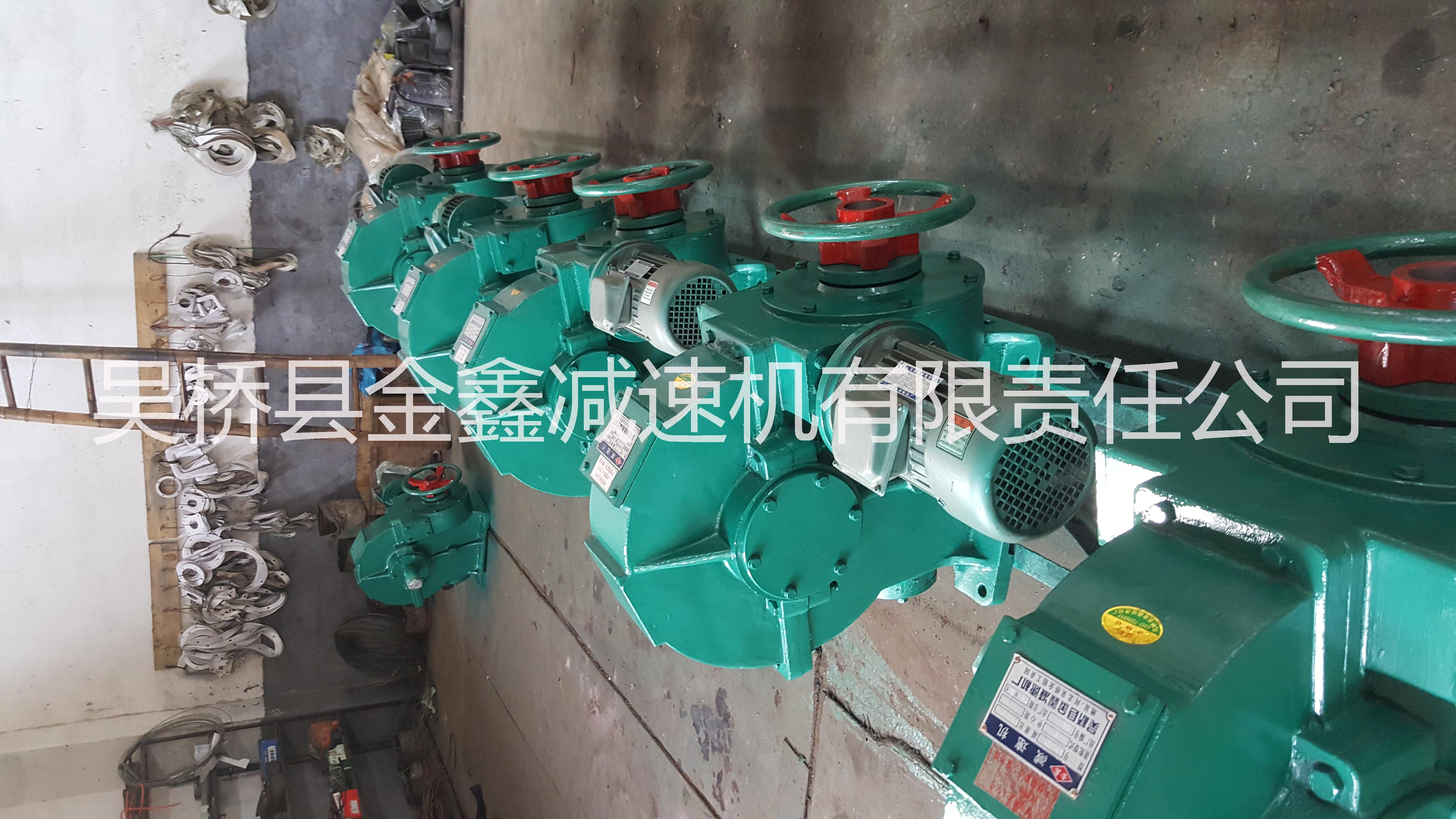 電爐減速機圖片/電爐減速機樣板圖 (2)