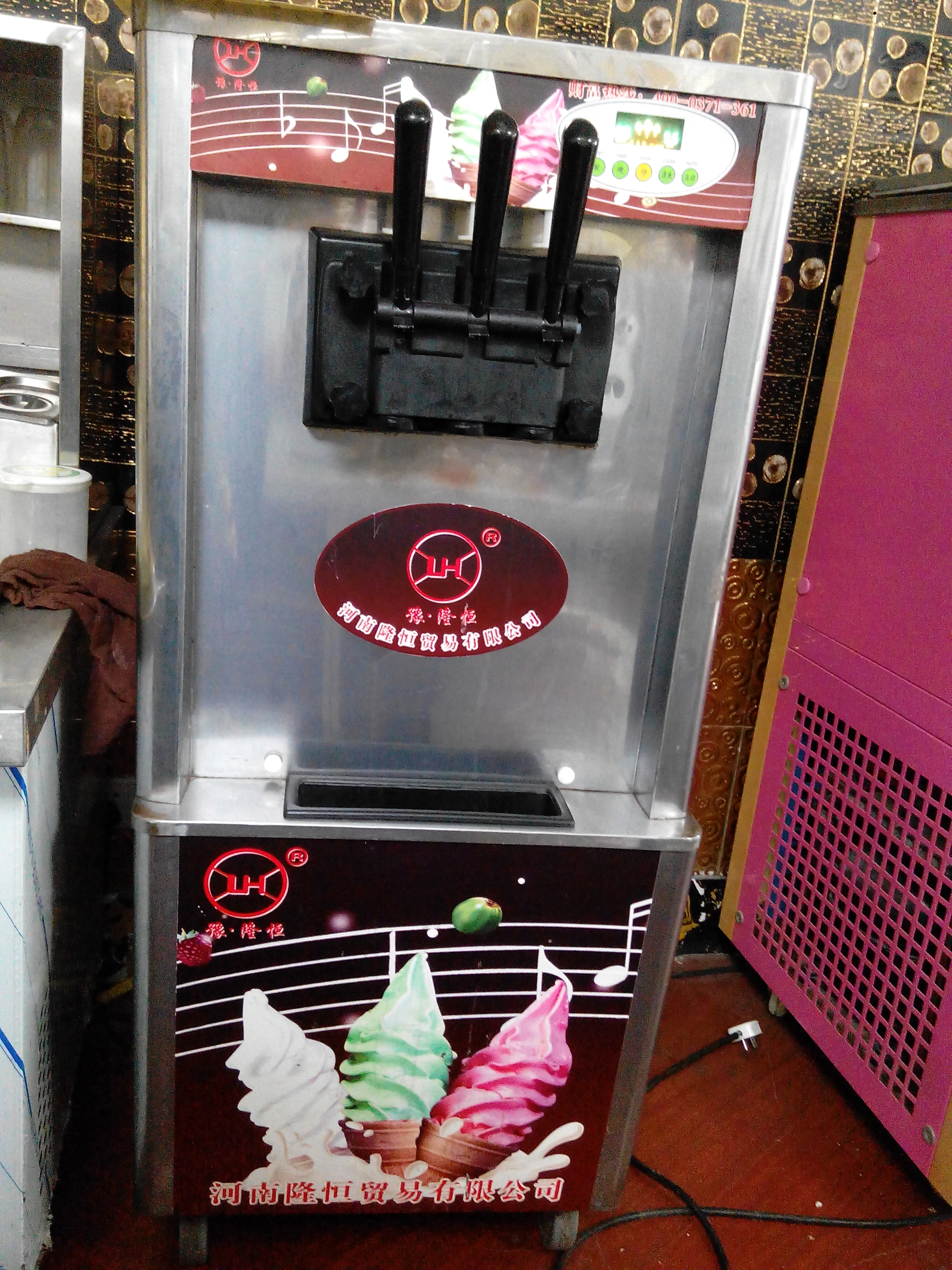 奶茶操作臺(tái)圖片/奶茶操作臺(tái)樣板圖 (4)