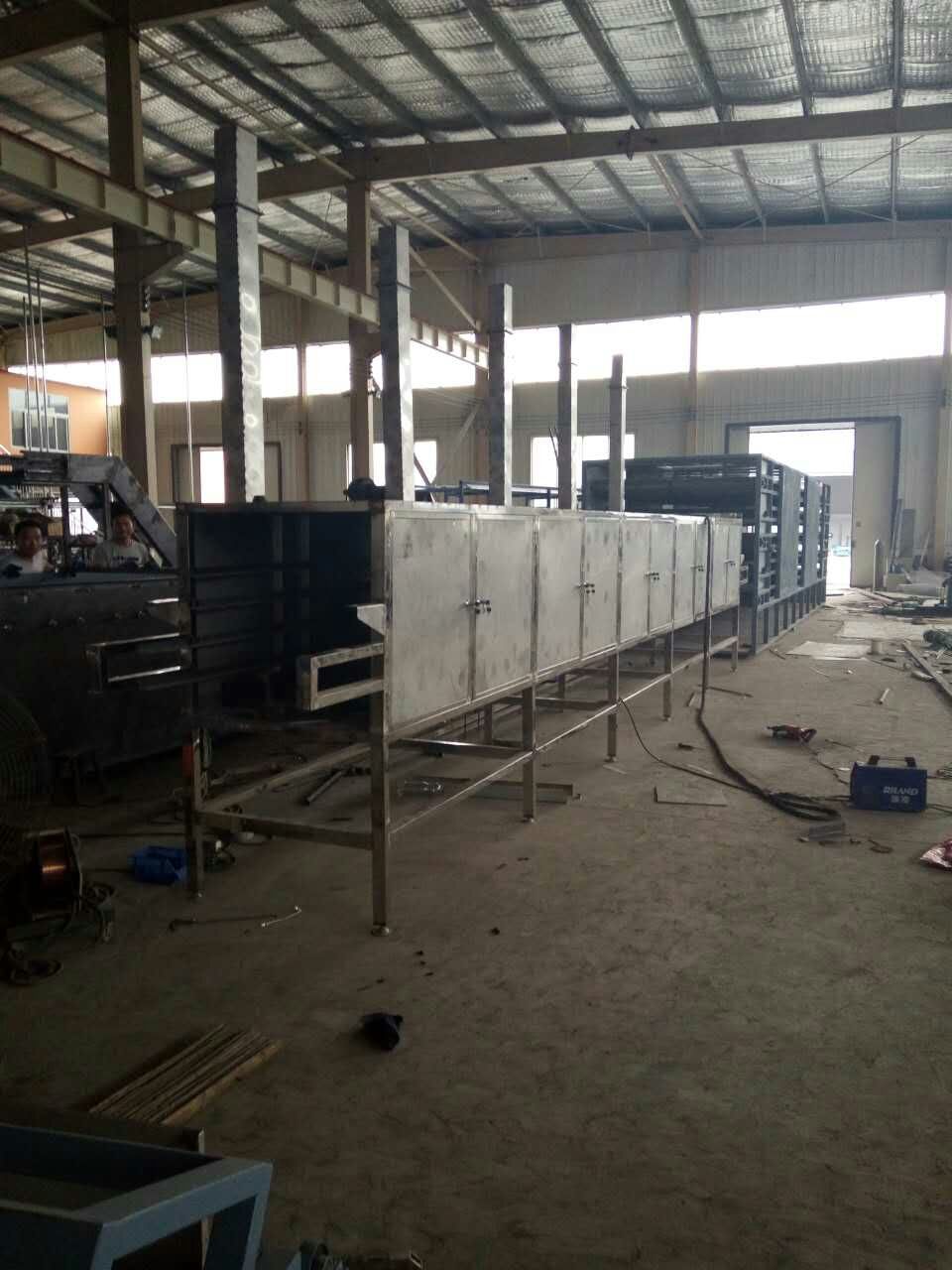 網(wǎng)帶烘干機(jī)    多層網(wǎng)帶烘干機(jī)  網(wǎng)帶烘干機(jī)廠家  山東網(wǎng)帶烘干機(jī)供應(yīng)商