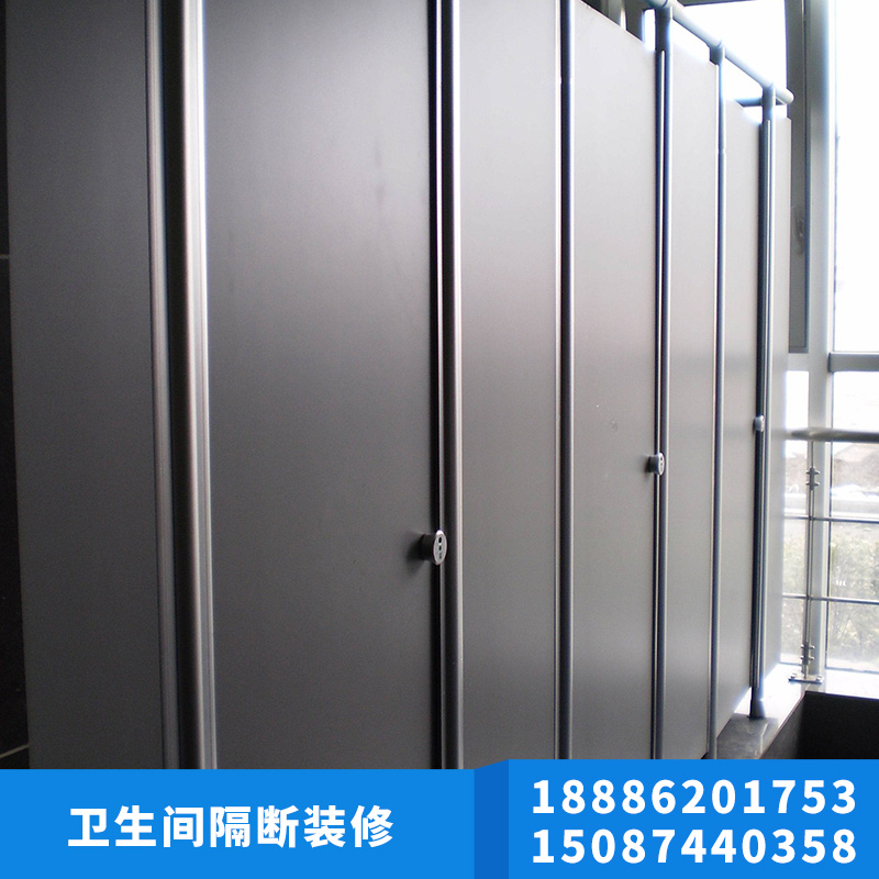 衛(wèi)生間隔斷安裝圖片/衛(wèi)生間隔斷安裝樣板圖 (3)