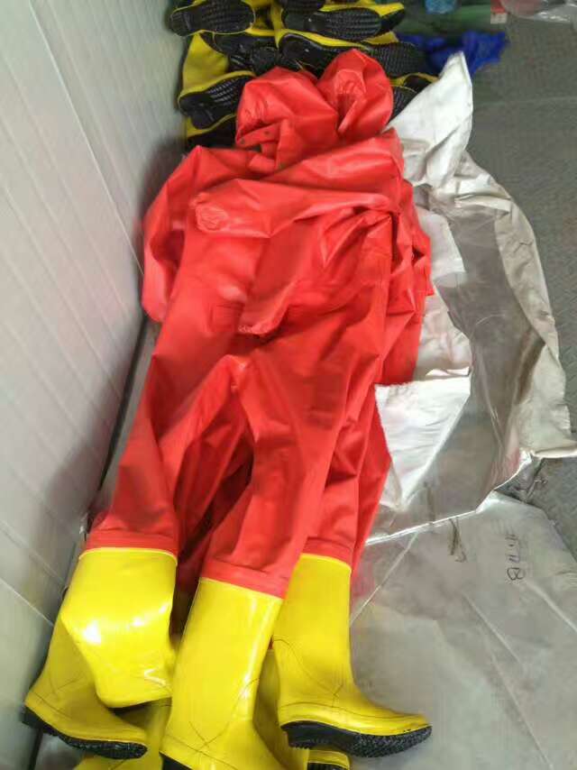 簡(jiǎn)易防化服圖片/簡(jiǎn)易防化服樣板圖 (2)