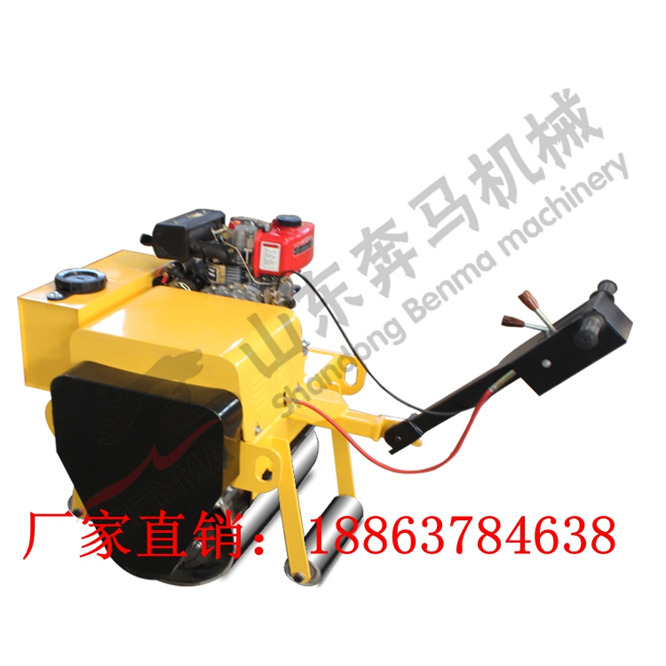 小壓路機(jī)圖片