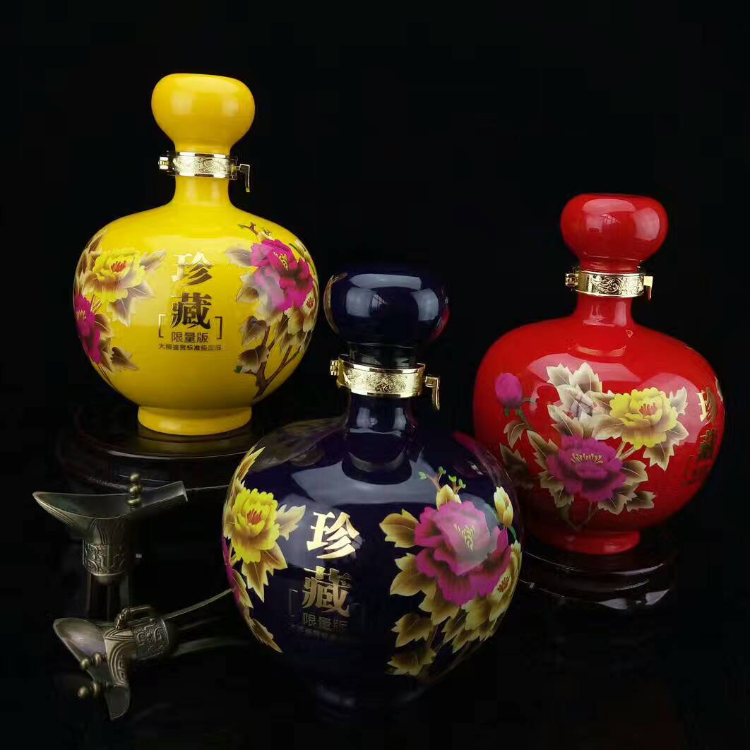 景德鎮(zhèn)宏世陶瓷酒瓶廠  3斤球瓶仿麥稈牡丹花開富貴 *工藝酒瓶
