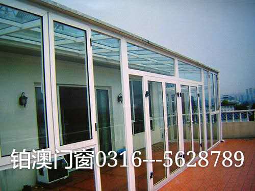 門窗廠加工，各種系列斷橋鋁門窗，和*門窗，廠家宗旨為您服務(wù)到滿