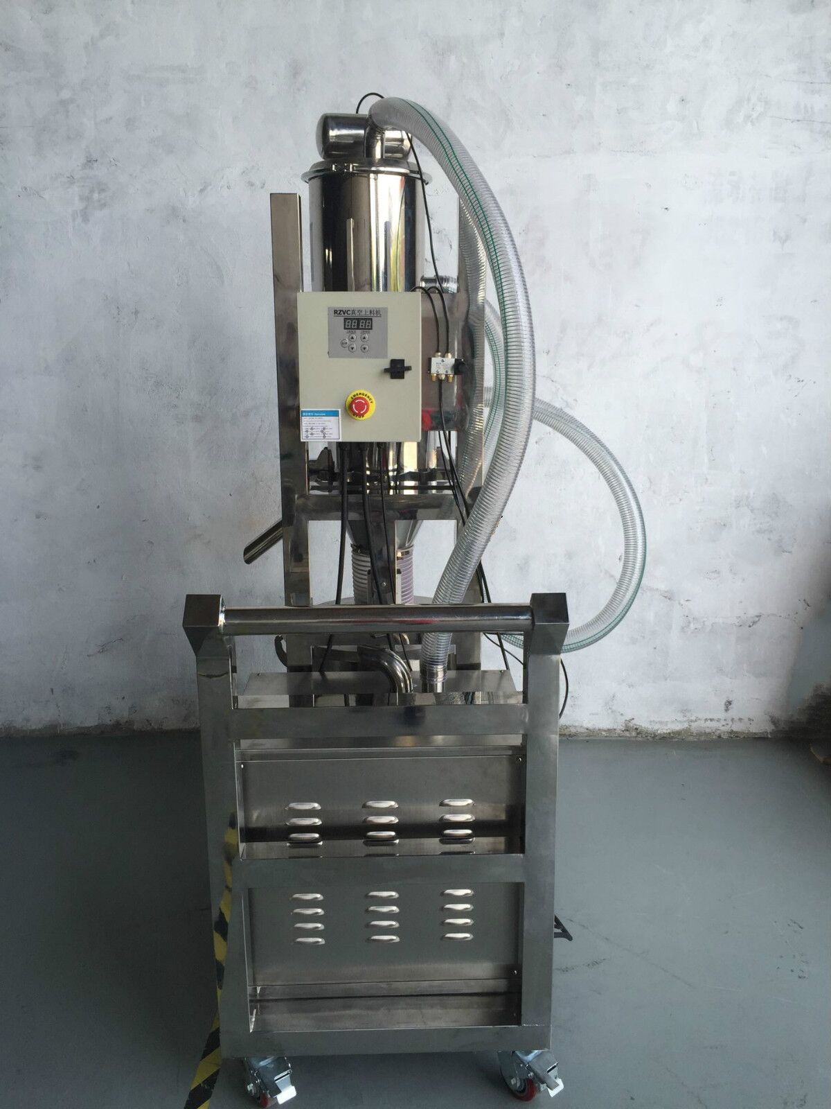 移動(dòng)式電動(dòng)真空上料機(jī)