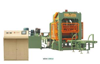 保定華銳方正制磚機(jī)圖片