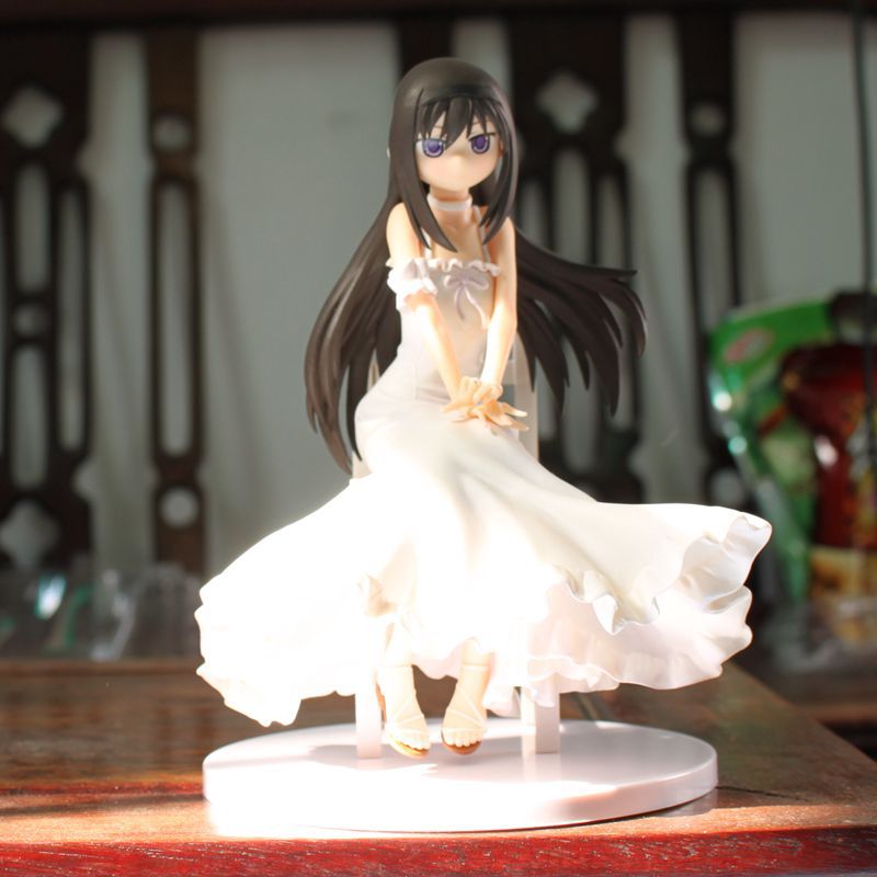 魔法少女小圓 樹(shù)脂人物擺件 樹(shù)脂工藝品 樹(shù)脂魔法少女