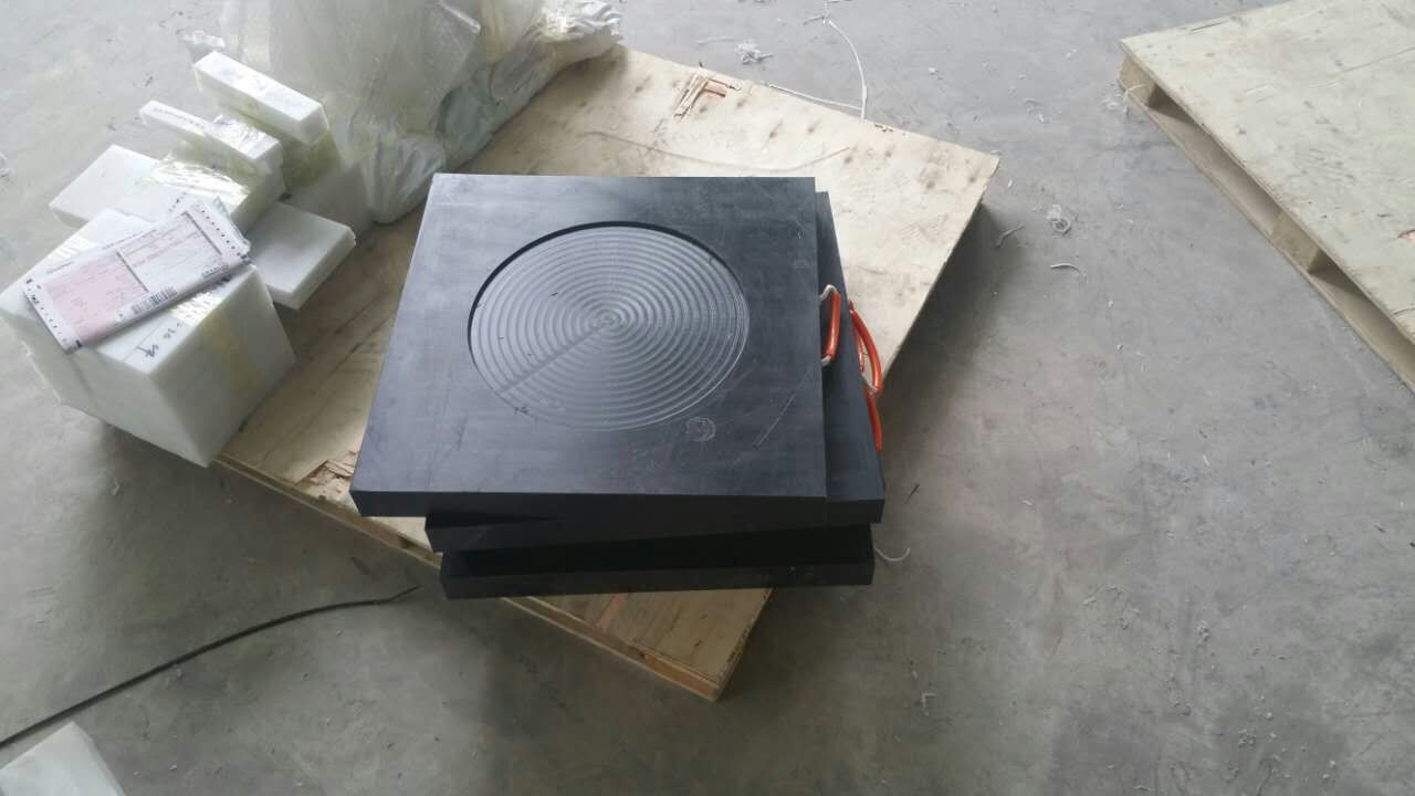 起重機支腿墊板圖片