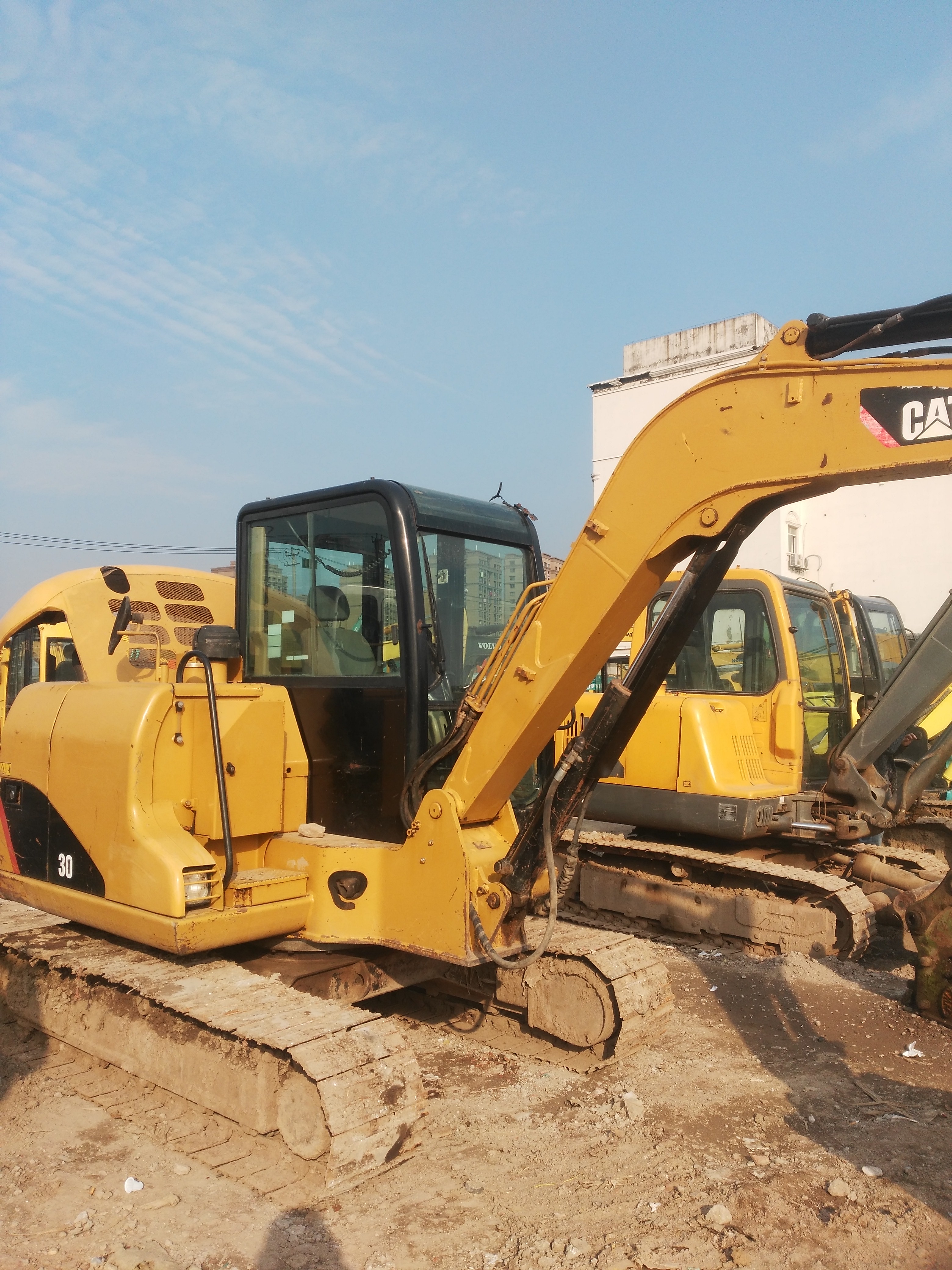 蘇州挖財(cái)多工程機(jī)械有限公司圖片