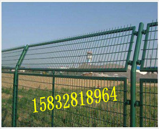 鐵路護(hù)欄網(wǎng)圖片/鐵路護(hù)欄網(wǎng)樣板圖 (4)