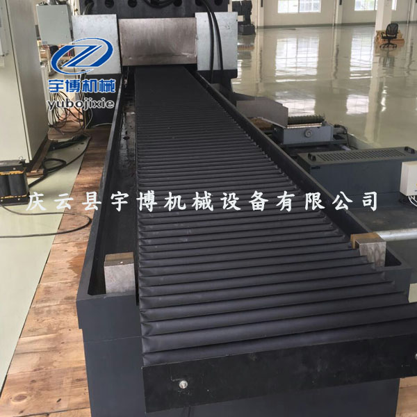 機(jī)床風(fēng)琴式防護(hù)罩應(yīng)用  機(jī)床風(fēng)琴式防護(hù)罩作用廠家