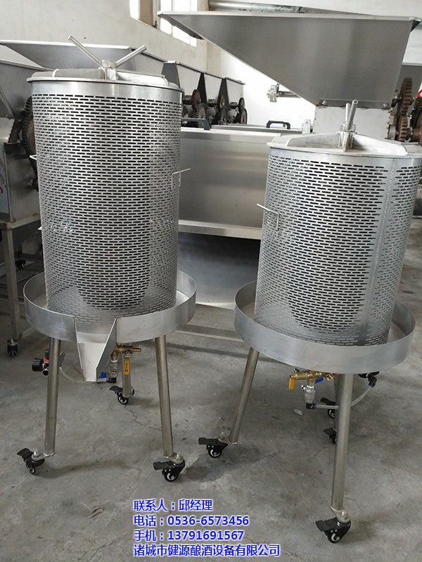 葡萄壓榨紅酒設(shè)備圖片/葡萄壓榨紅酒設(shè)備樣板圖 (1)