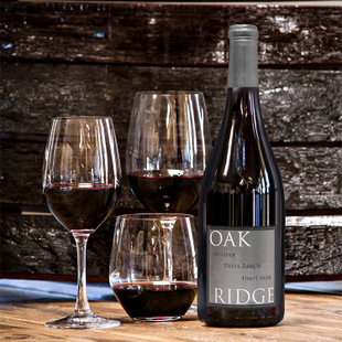 美國(guó)豪客莊園黑皮諾紅葡萄酒圖片/美國(guó)豪客莊園黑皮諾紅葡萄酒樣板圖 (1)