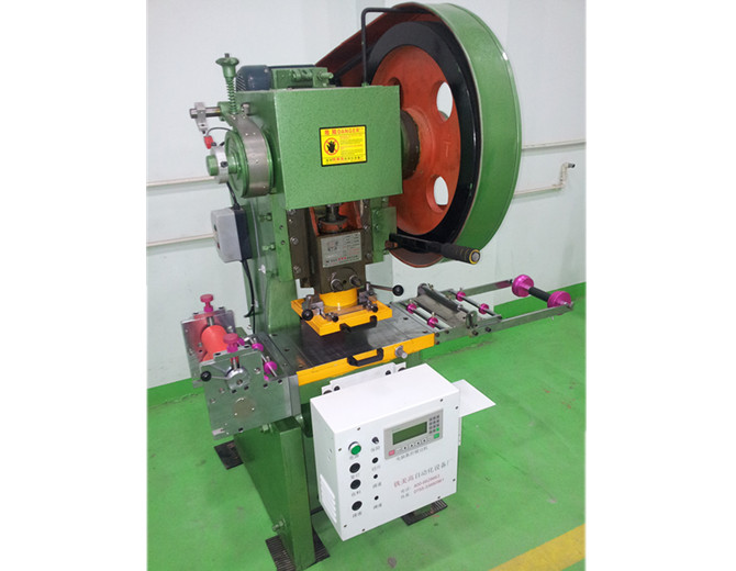 泡棉自動(dòng)沖床圖片/泡棉自動(dòng)沖床樣板圖 (4)