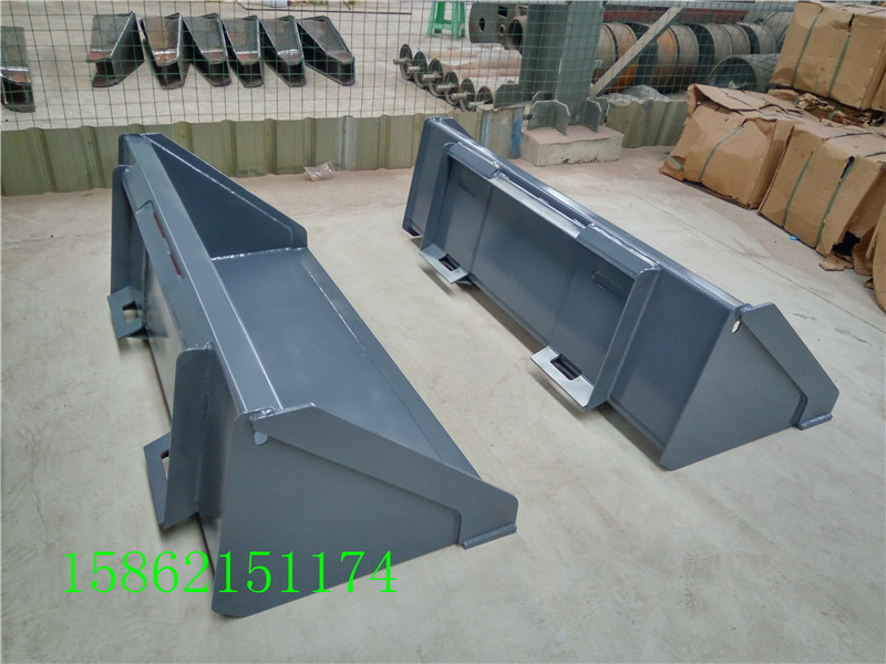 山貓滑移標準鏟斗，山貓鏟斗