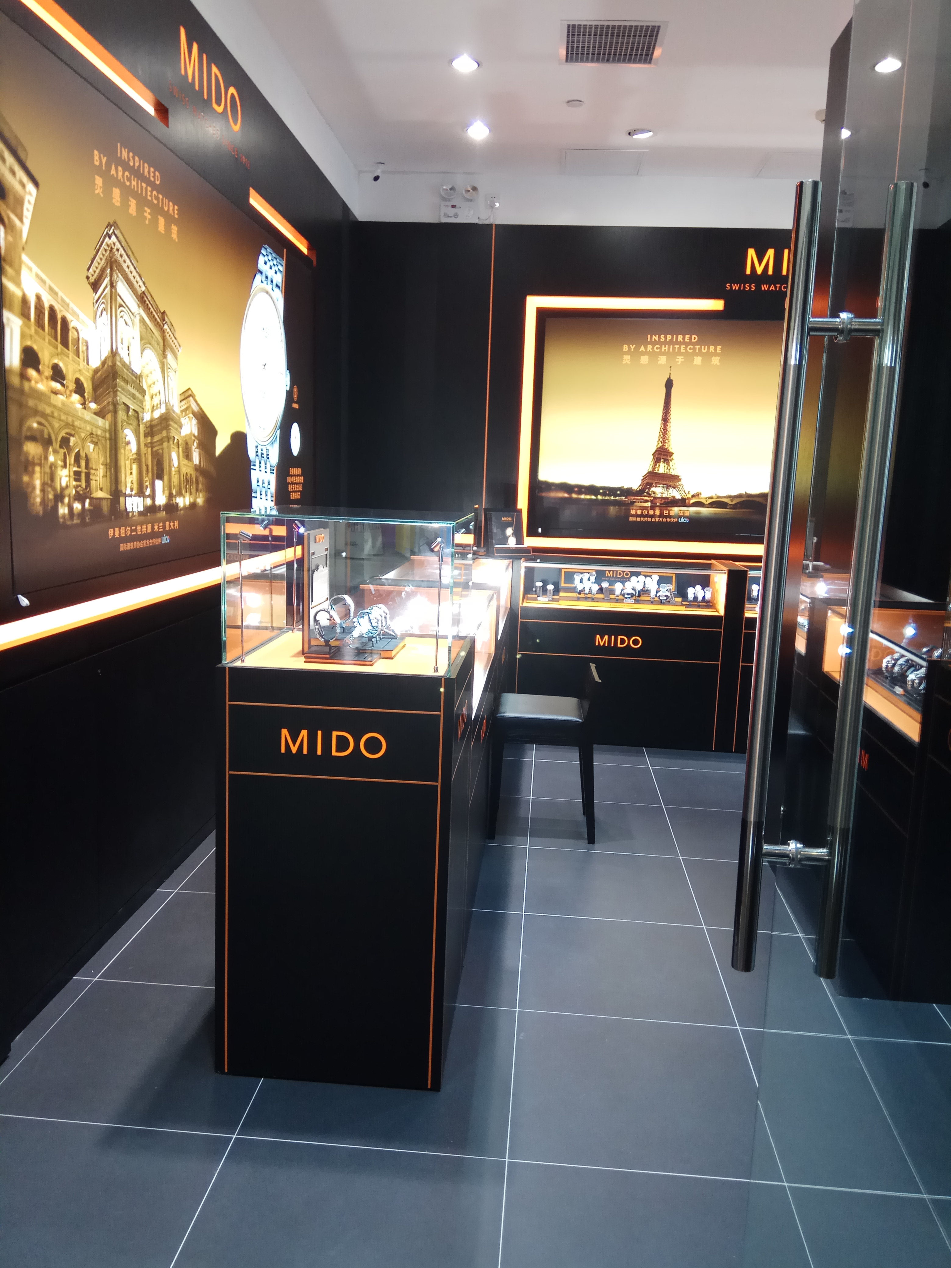 鐘表展示柜價格，鐘表展示柜廠家，鐘表展示柜定制