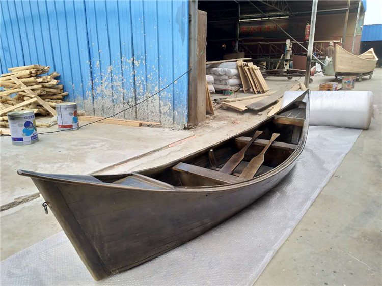 養(yǎng)花船圖片