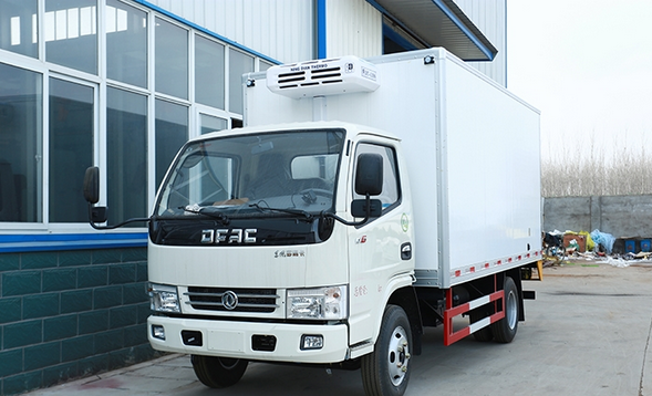 東風4米冷藏車|小冷藏車|小冷藏車價格|程力冷藏車|冷藏車批發(fā)