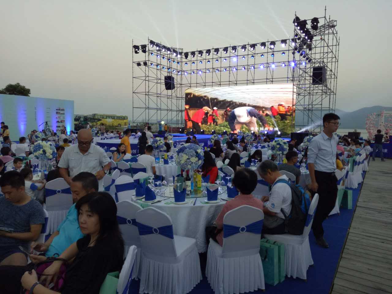 *暖場，茶歇，糕點(diǎn)，圍餐，西餐