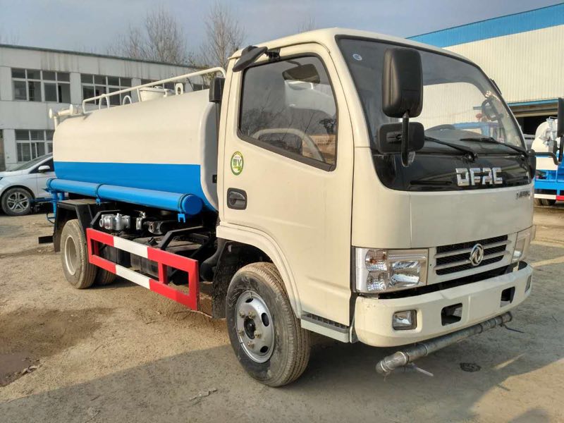 東風(fēng)5噸灑水車(chē)圖片/東風(fēng)5噸灑水車(chē)樣板圖 (1)