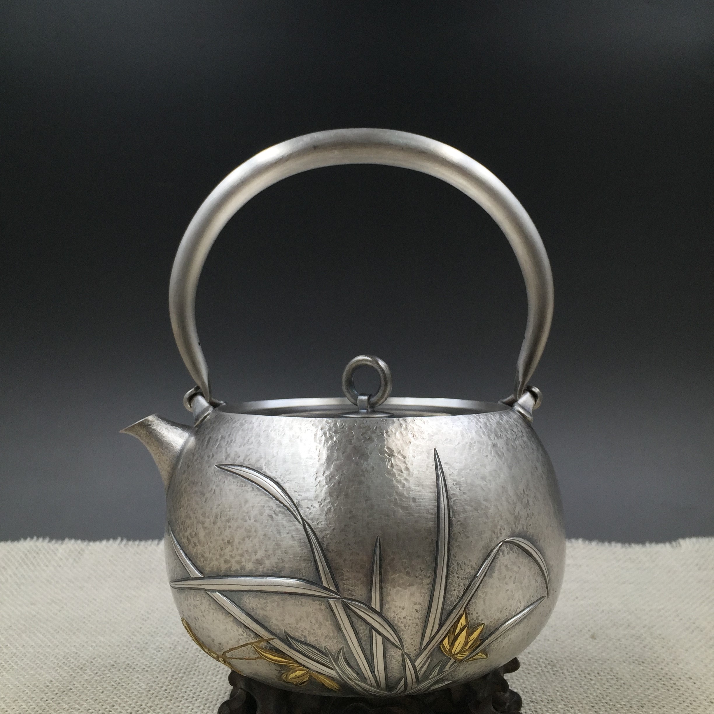 手工銀壺  鳴鶴銀號  銀器制作加工