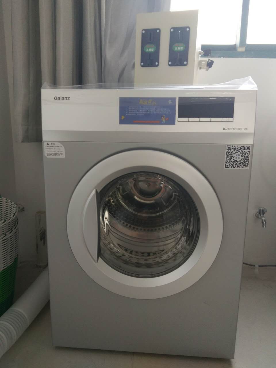 自助投幣烘干機(jī)圖片/自助投幣烘干機(jī)樣板圖 (3)