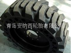 青島安納西12-16.5鏟車輪胎圖片